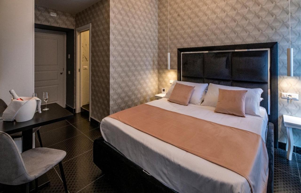 Luna Luxury Bed And Breakfast ナポリ エクステリア 写真