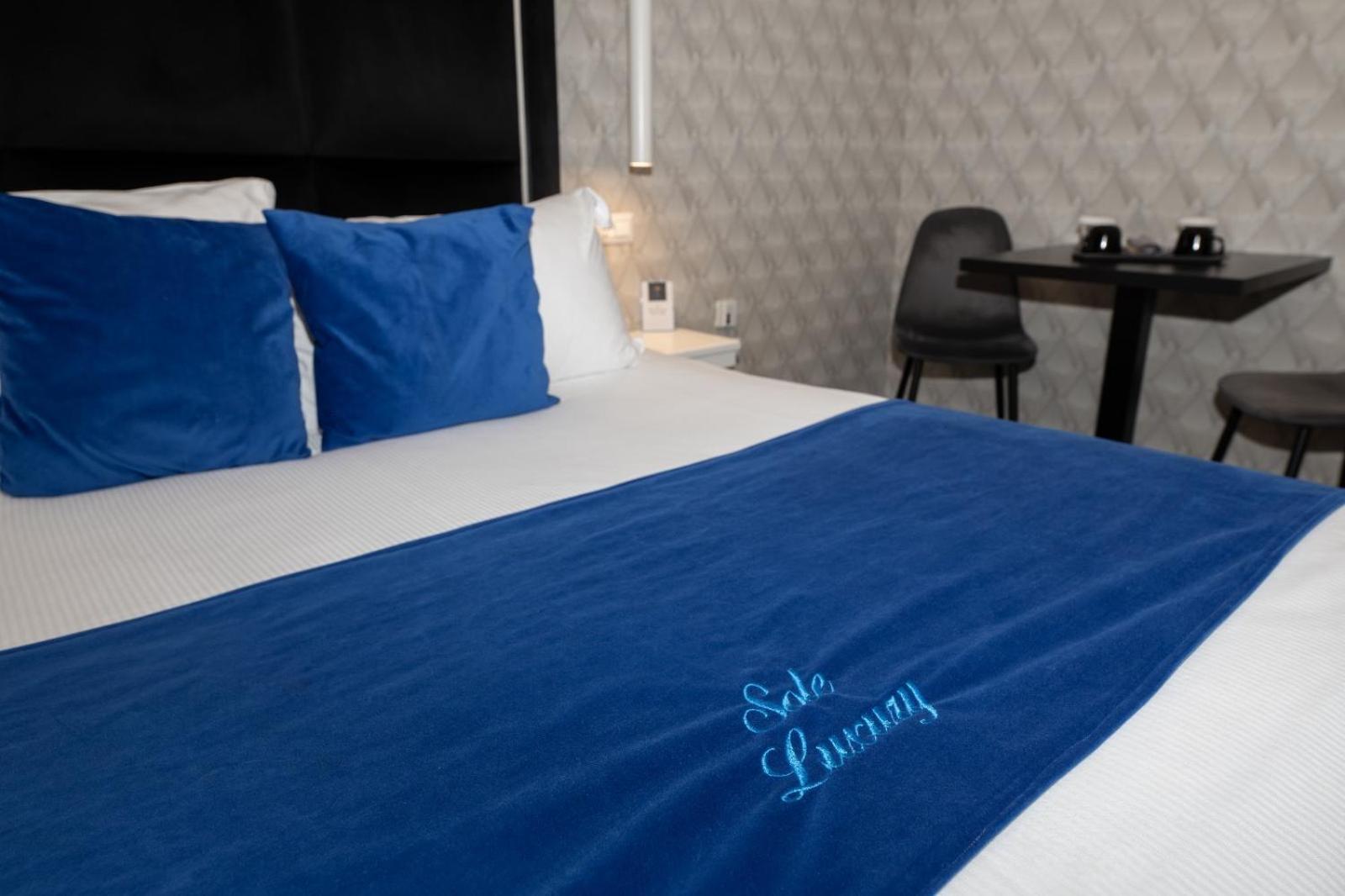 Luna Luxury Bed And Breakfast ナポリ エクステリア 写真
